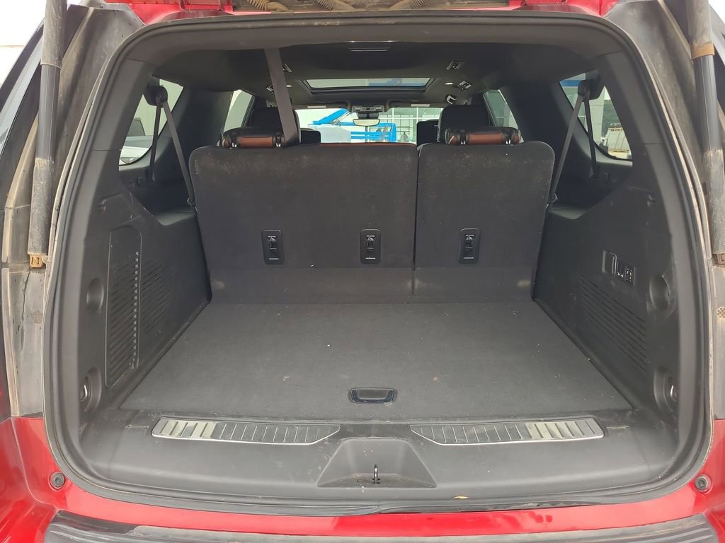 Used 2023 GMC Yukon XL Denali Ultimate w/ LPO, Floor Liner Package AWD/4WD image 27
