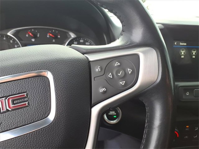 Used 2019 GMC Terrain SLE w/ Driver Convenience Package image 14