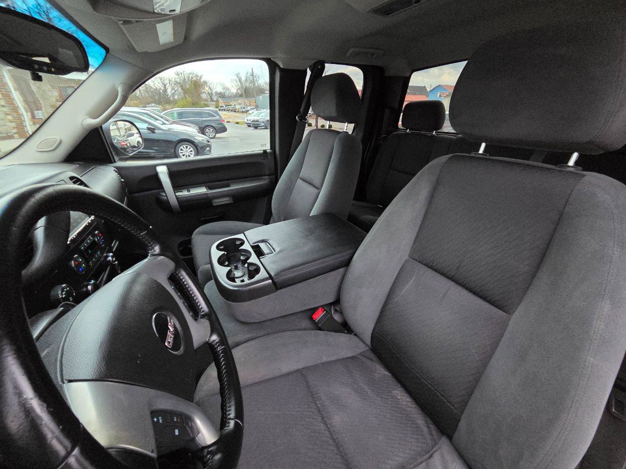 Used 2009 GMC Sierra 1500 SLE w/ Power Pack Plus AWD/4WD image 12