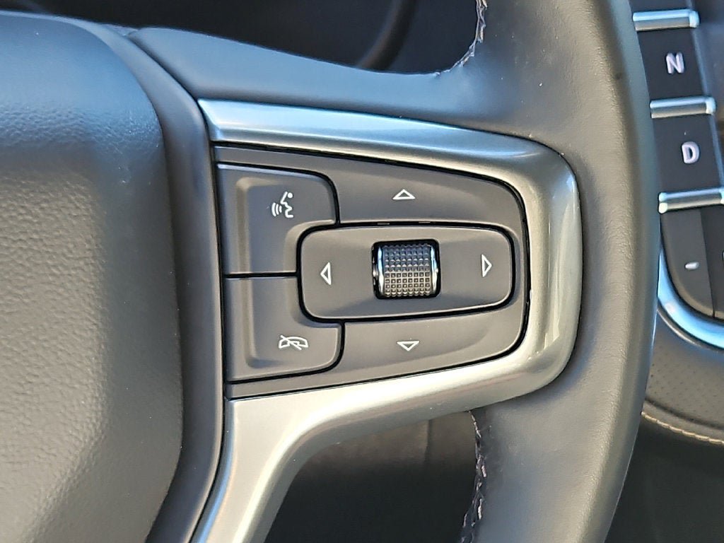 Used 2024 Chevrolet Tahoe Premier AWD/4WD image 23