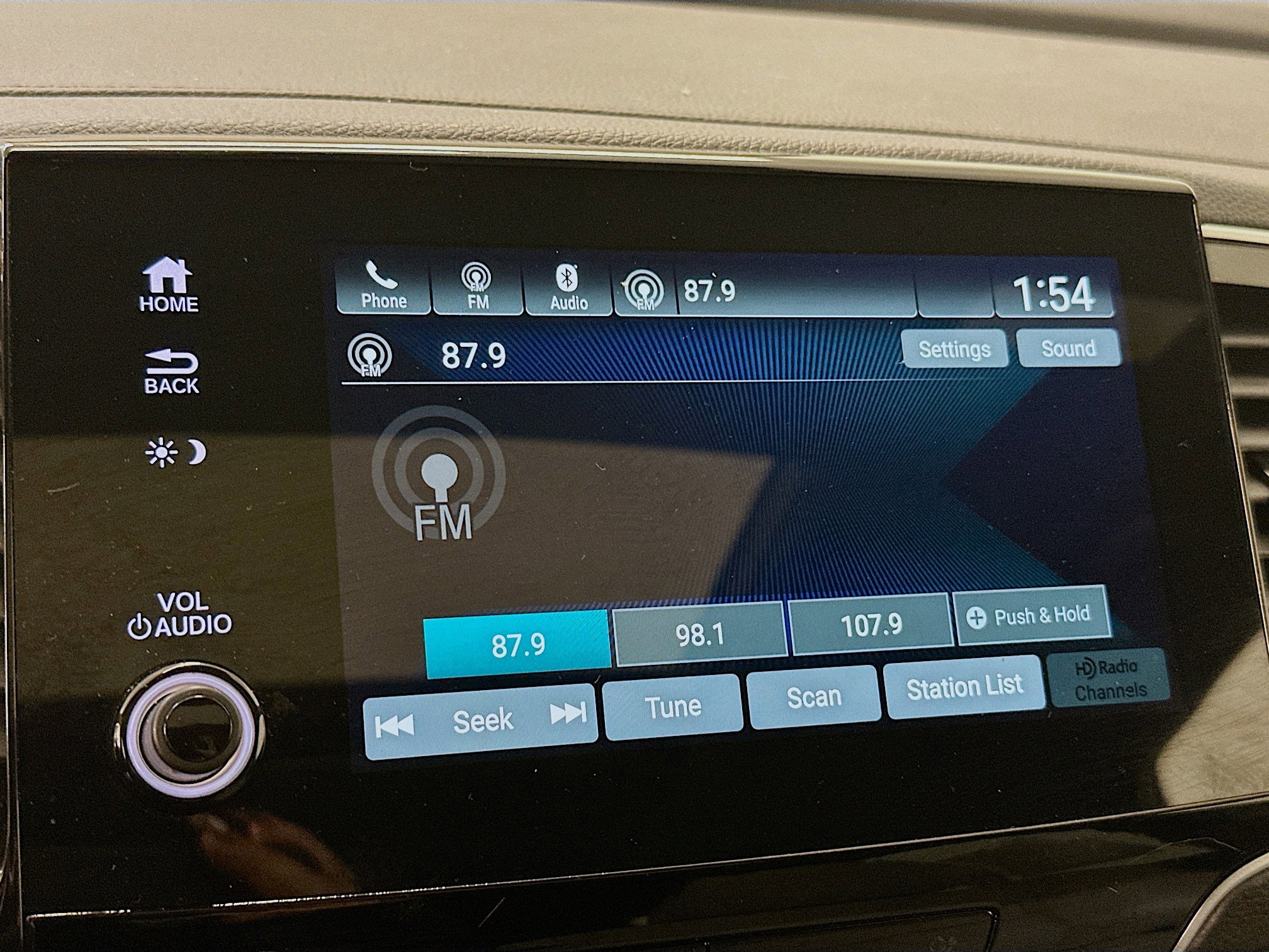 Used 2023 Honda Passport EX-L image 21