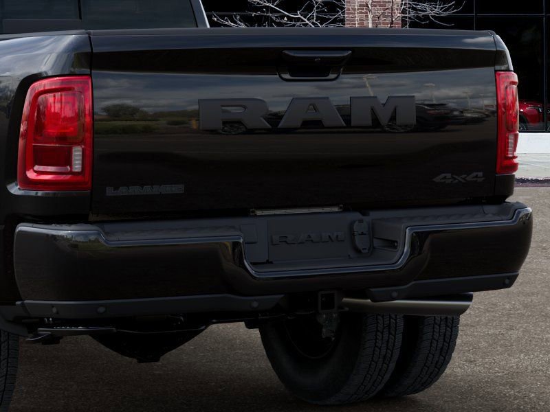 New 2026 RAM 3500 Laramie AWD/4WD image 13