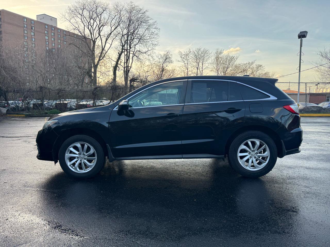 Used 2016 Acura RDX FWD image 3