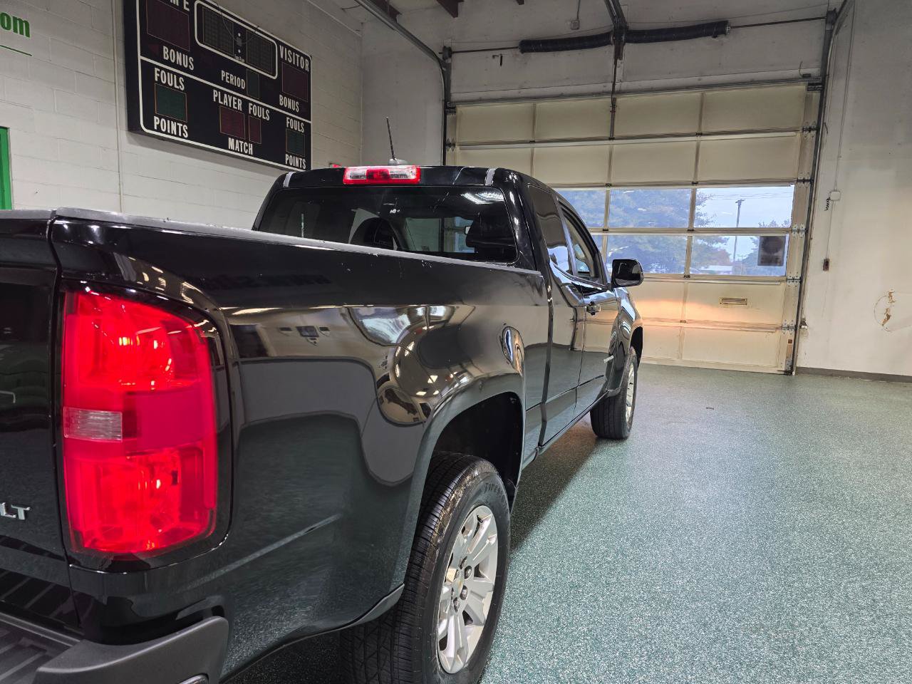 Used 2021 Chevrolet Colorado LT w/ Fleet Safety Package RWD image 7