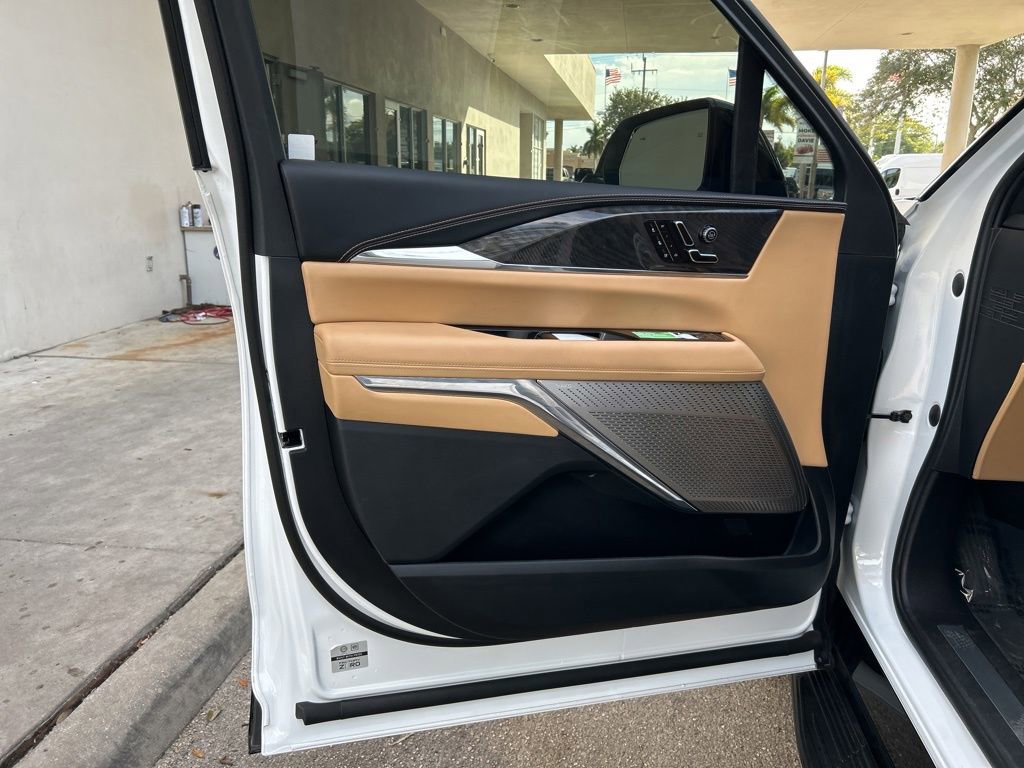 Used 2025 Cadillac Escalade IQ Sport 2 image 49