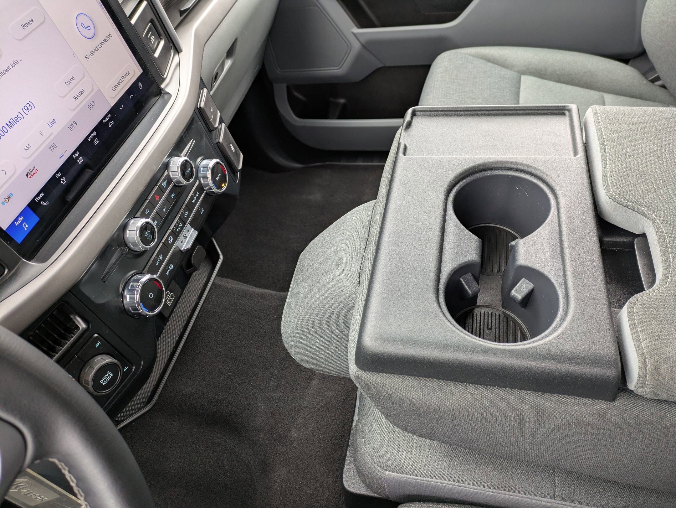 Used 2025 Ford F150 XLT w/ Equipment Group 301A Standard image 13