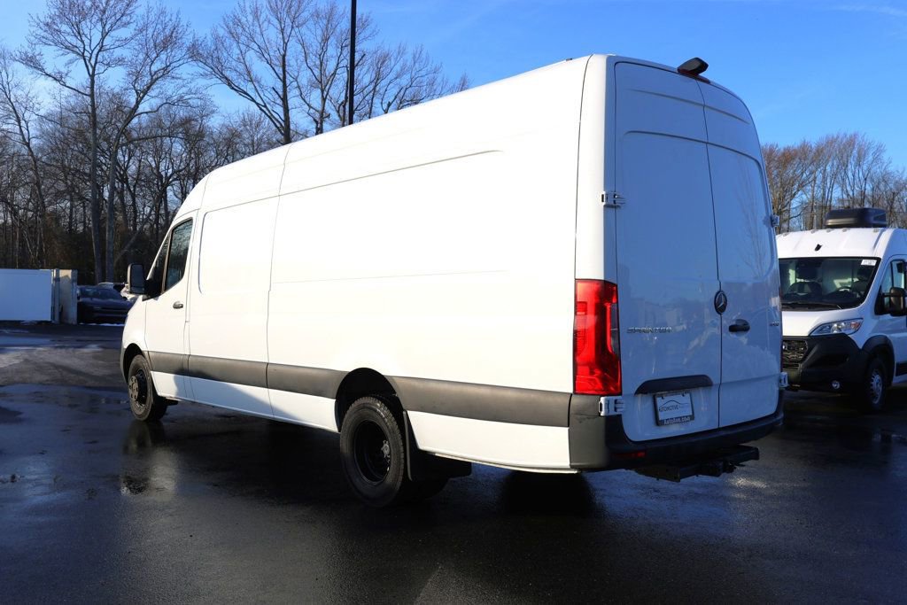 Used 2023 Mercedes-Benz Sprinter 4500 w/ Acoustic Package image 3