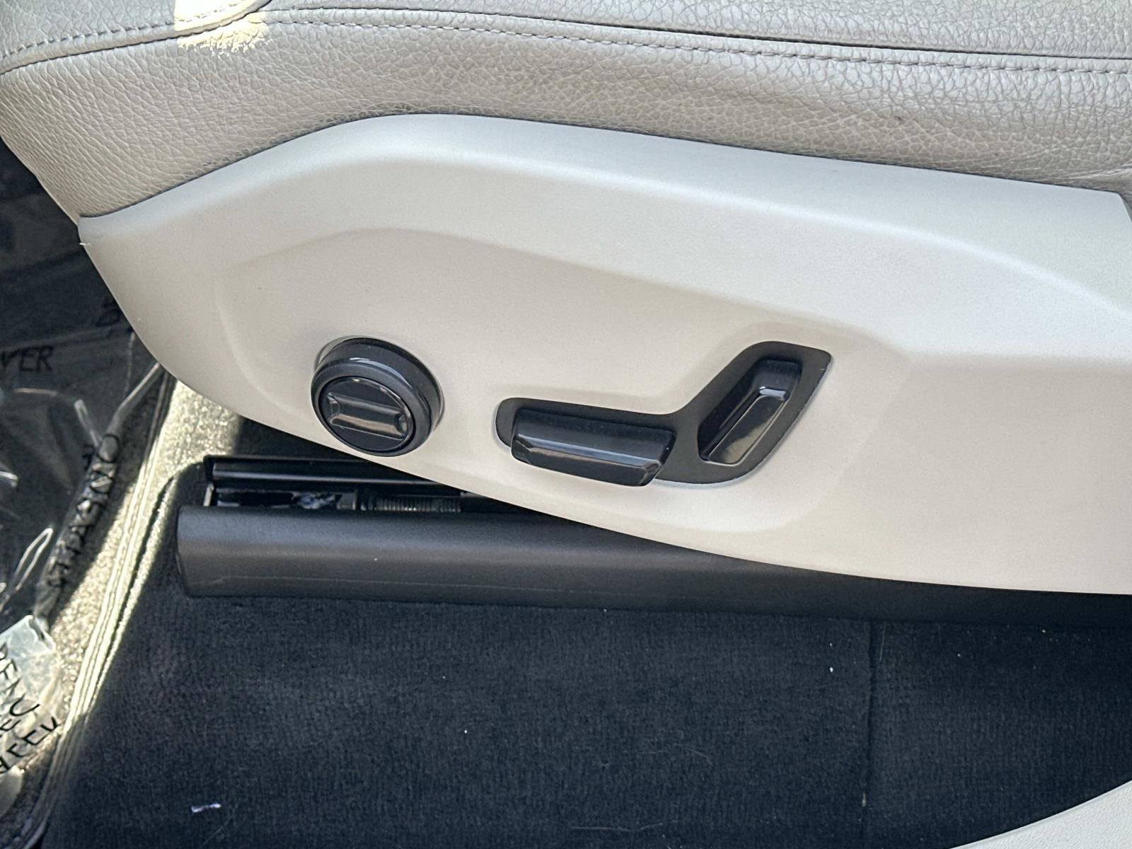 Certified 2022 Volvo XC90 T8 Inscription Expression w/ Advanced Package image 20