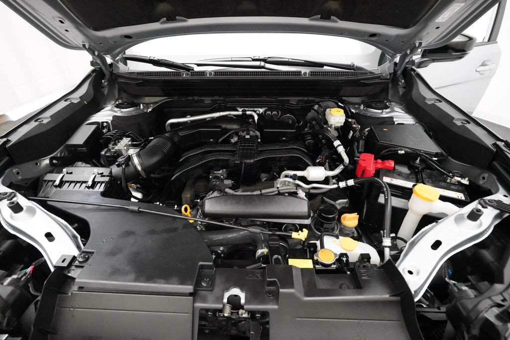Certified 2026 Subaru Outback Limited AWD/4WD image 3