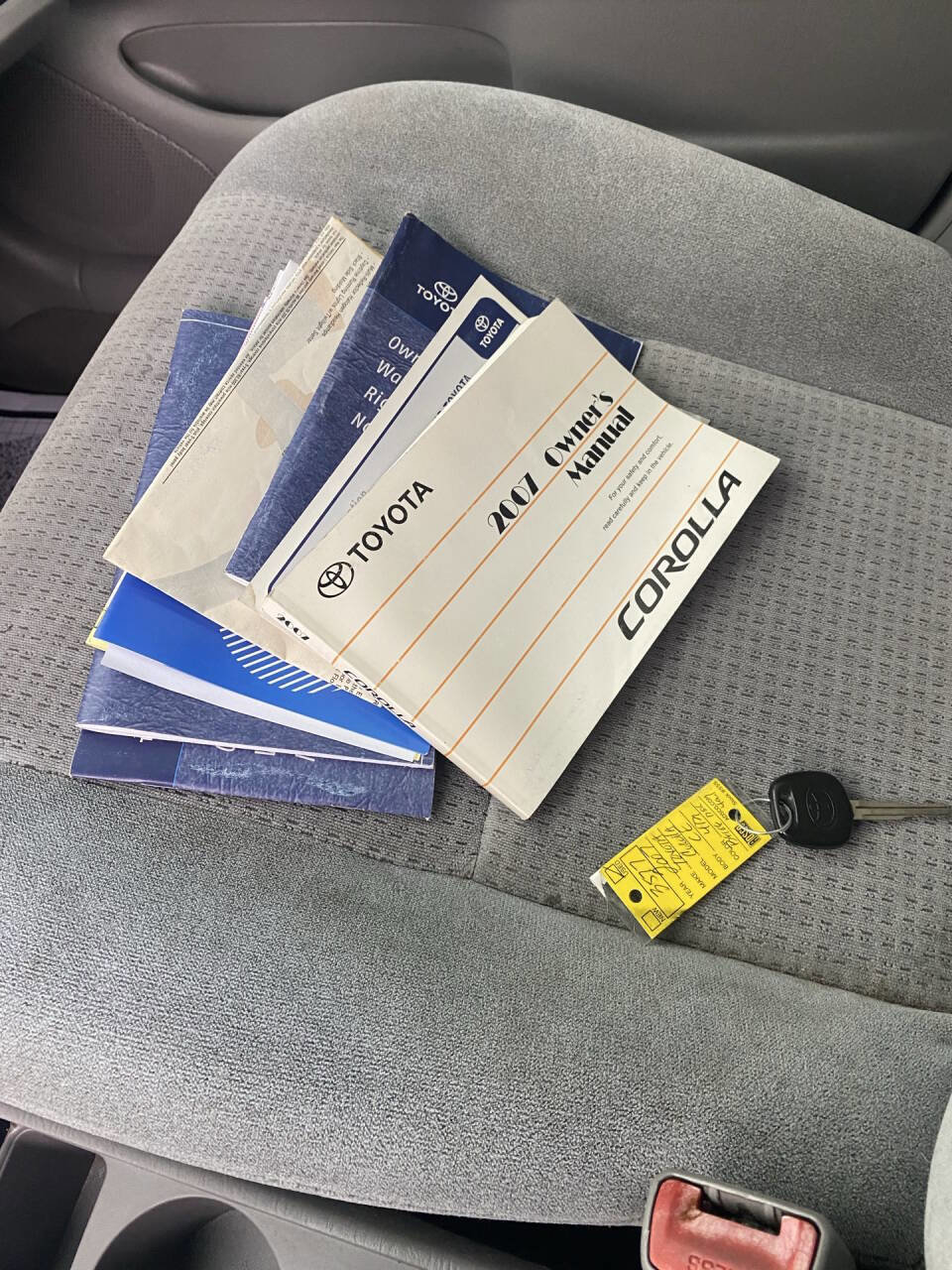Used 2007 Toyota Corolla CE image 16