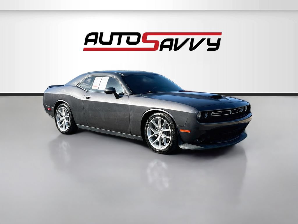 Used 2022 Dodge Challenger GT RWD image 1
