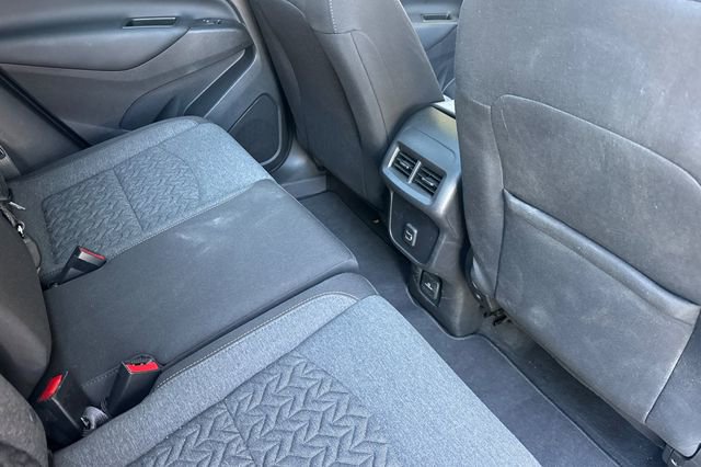 Used 2022 Chevrolet Equinox LT AWD/4WD image 18