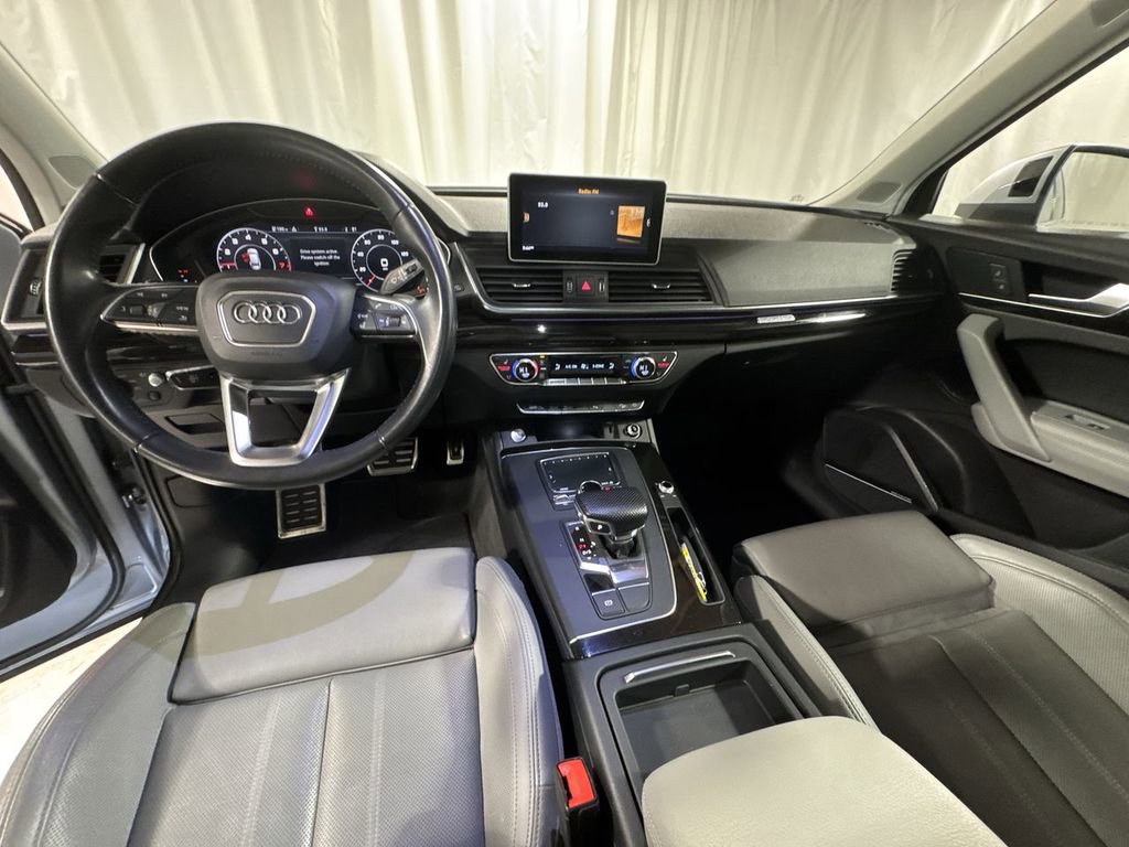 Used 2018 Audi Q5 Prestige w/ Prestige Package image 15