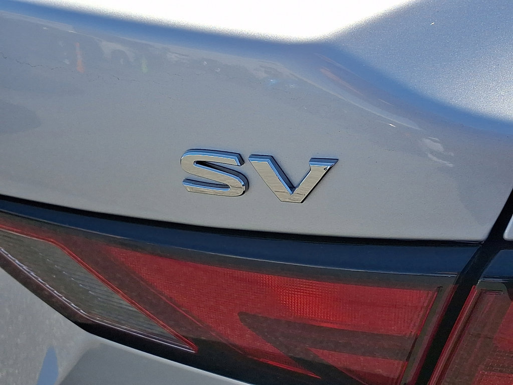 Used 2023 Nissan Sentra SV FWD image 14