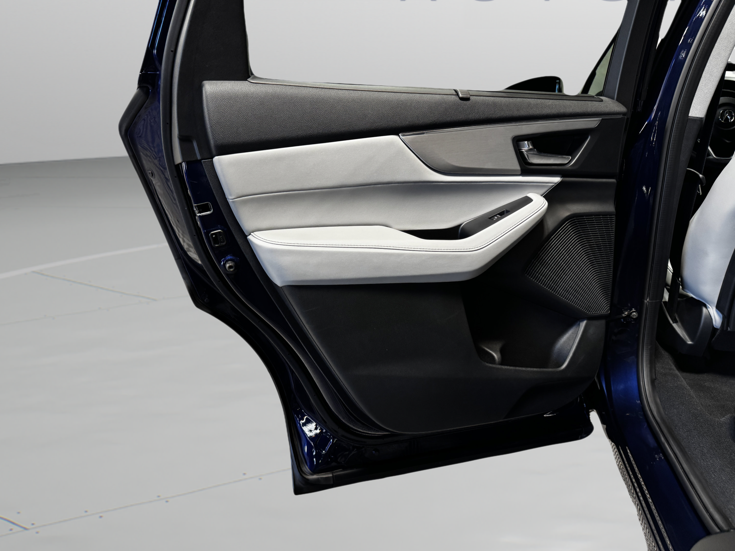Used 2023 Acura MDX w/ Technology Package FWD image 14