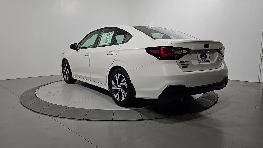 Used 2023 Subaru Legacy Premium AWD/4WD image 3