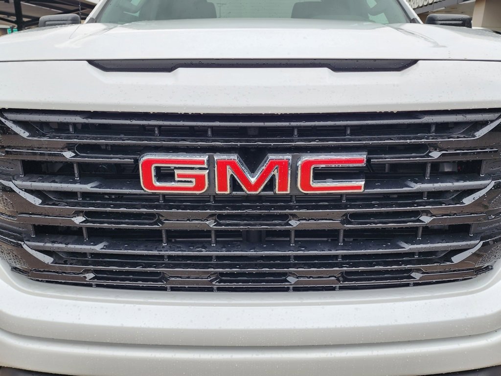 New 2026 GMC Sierra 1500 Elevation image 10