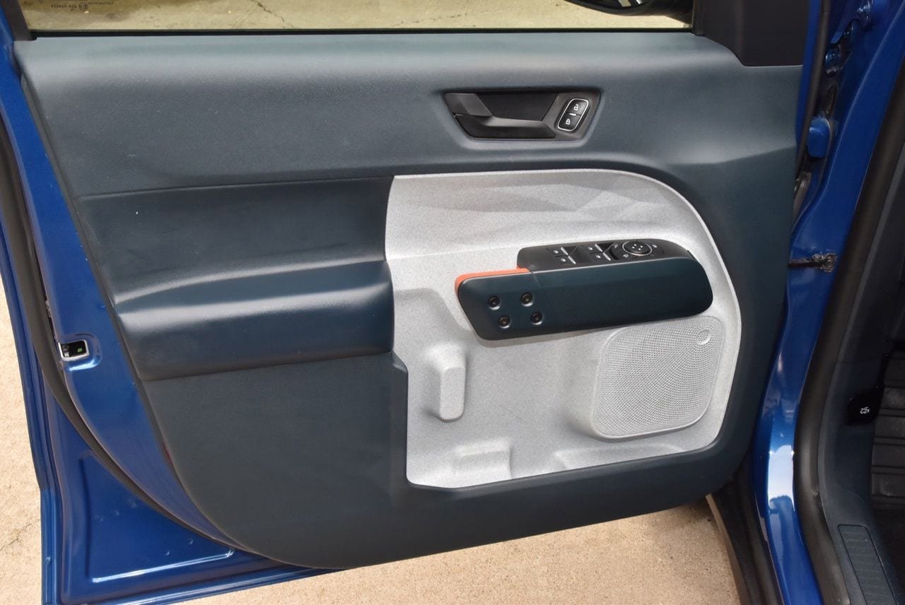 Used 2023 Ford Maverick XLT FWD image 32
