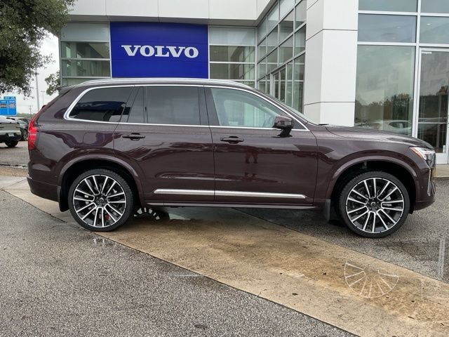 Certified 2025 Volvo XC90 B5 Plus AWD/4WD image 4