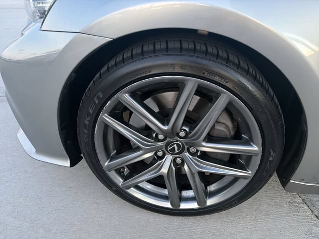 Used 2015 Lexus IS 350 w/ F-Sport Package RWD image 32
