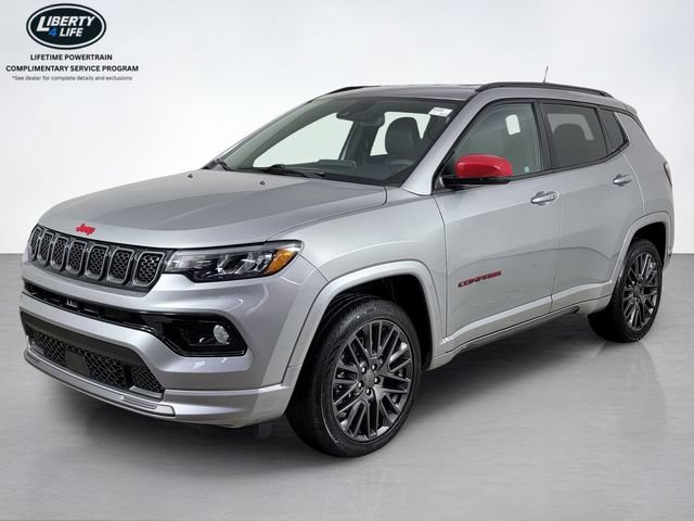 Used 2023 Jeep Compass Limited AWD/4WD image 7