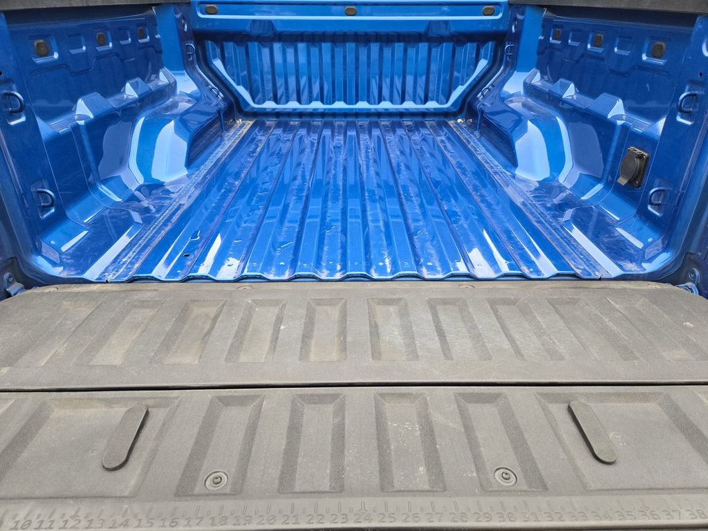 Used 2024 GMC Canyon Elevation w/ Convenience Package RWD image 30