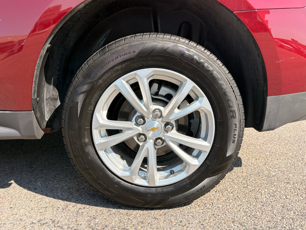 Used 2016 Chevrolet Equinox LT w/ Convenience Package AWD/4WD image 9