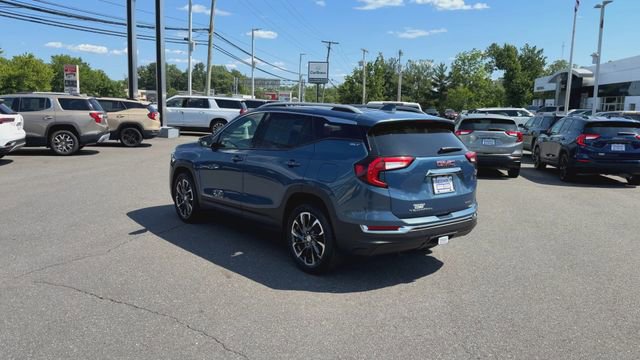Used 2024 GMC Terrain SLT w/ Infotainment Package II AWD/4WD image 6