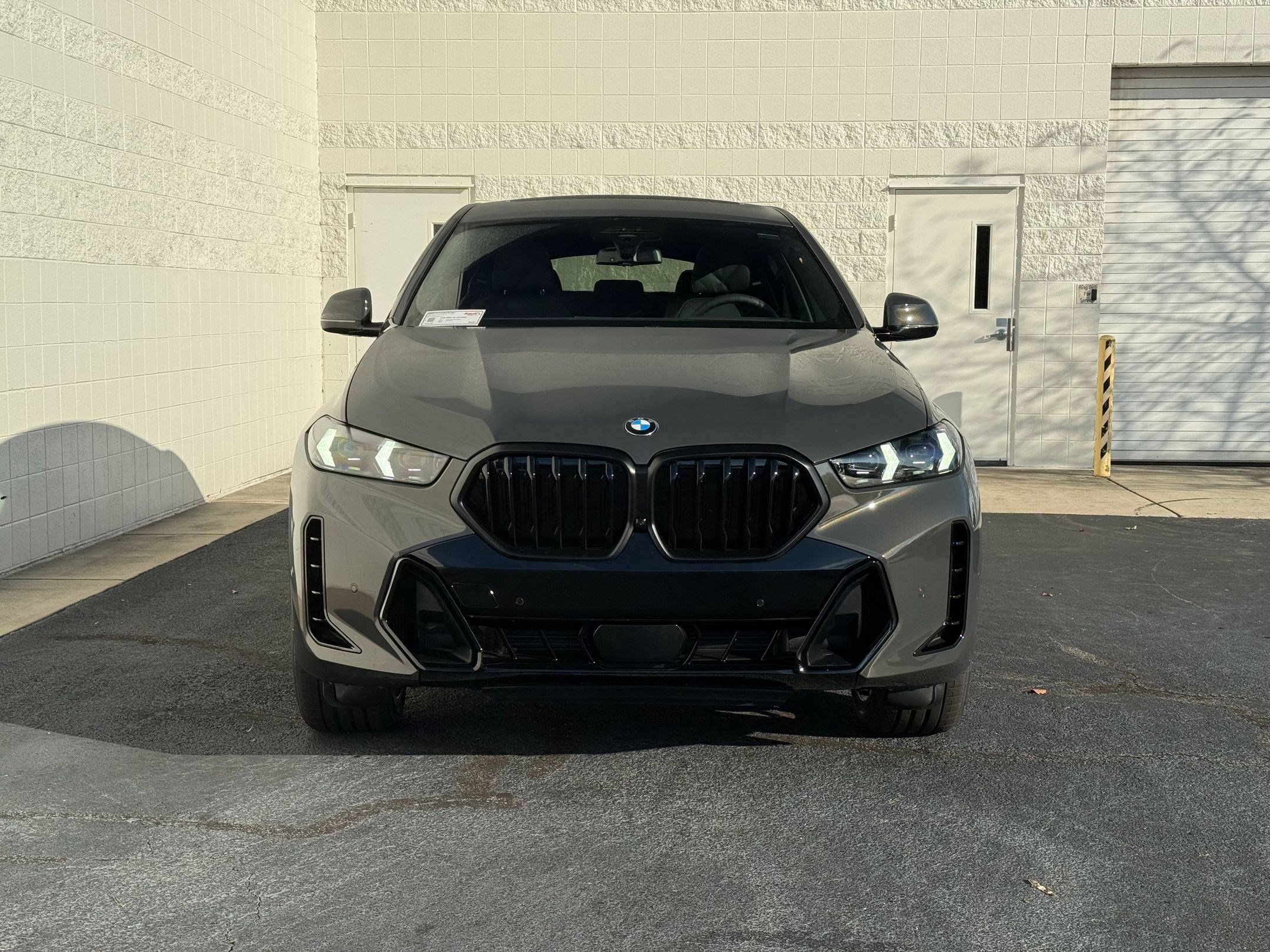 New 2026 BMW X6 xDrive40i image 5