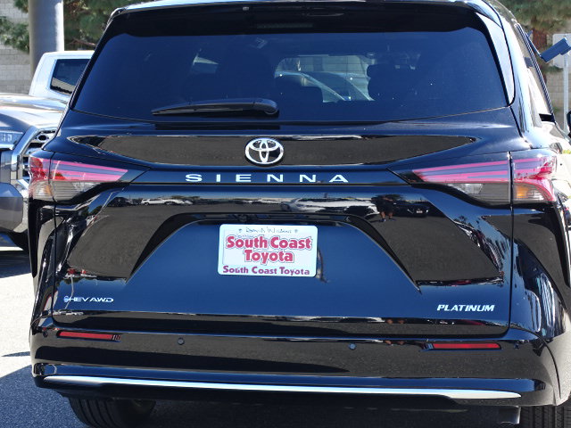 New 2026 Toyota Sienna Platinum AWD/4WD image 7