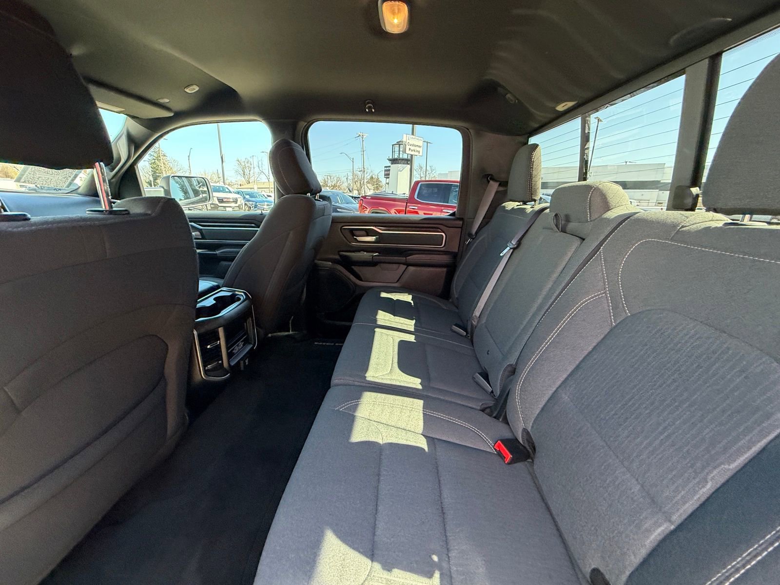 Used 2022 RAM 1500 Big Horn AWD/4WD image 5