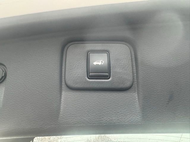 Used 2024 Nissan Murano SL image 28