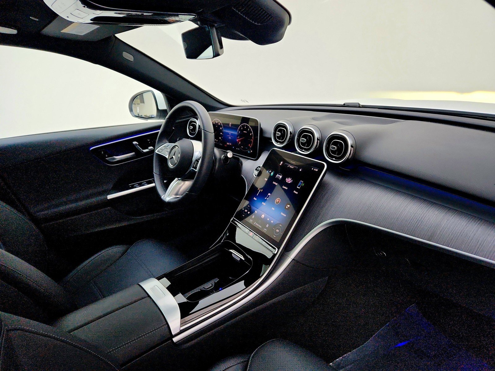 Certified 2024 Mercedes-Benz C 300 Sedan image 24