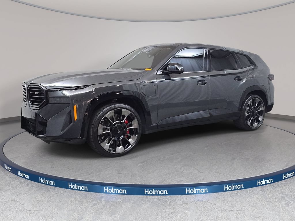 Used 2023 BMW XM AWD/4WD image 1