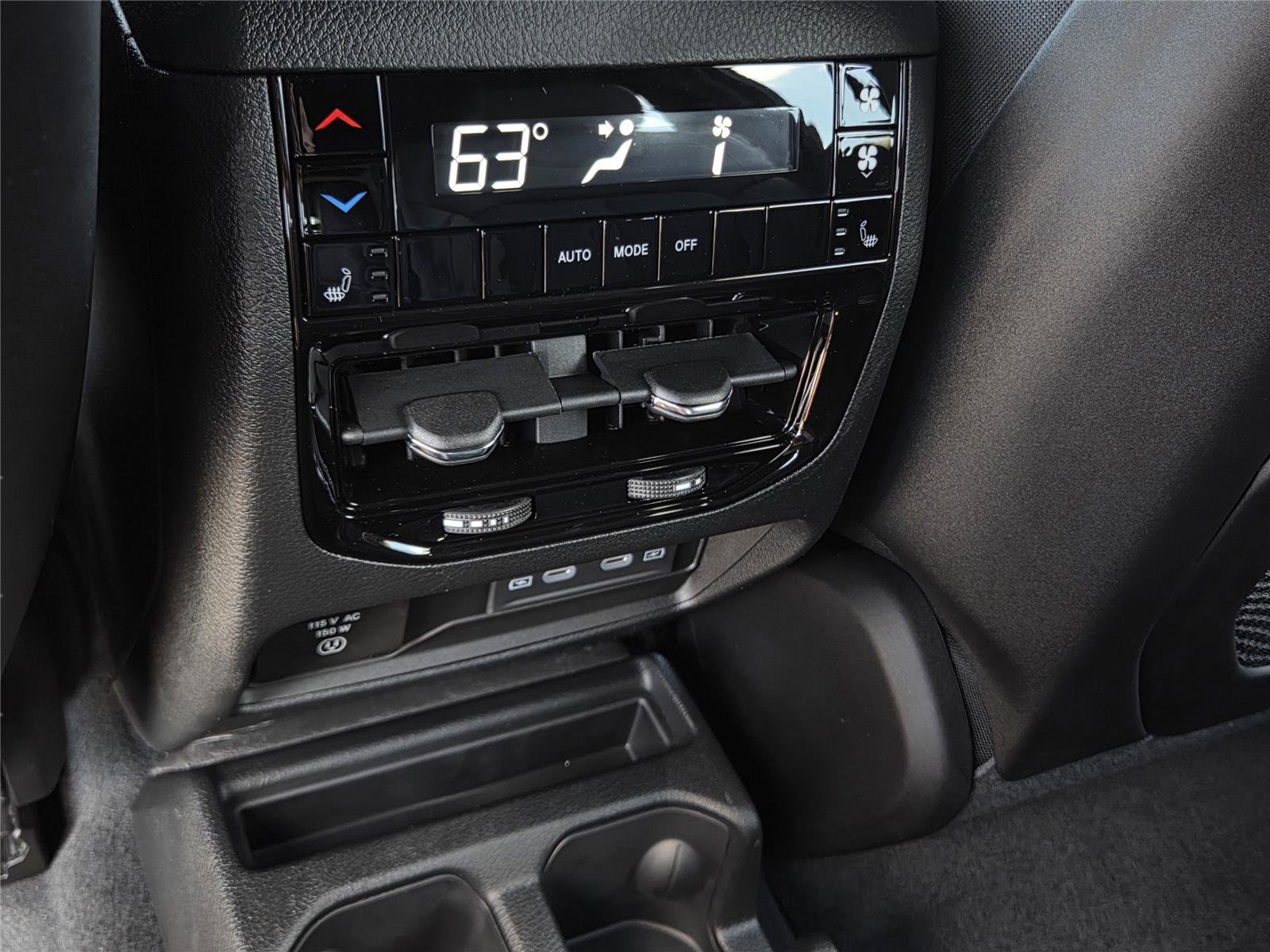 New 2026 Jeep Grand Cherokee L Limited image 25