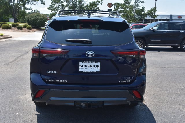 Used 2025 Toyota Highlander Limited FWD image 6