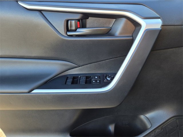 Certified 2025 Toyota RAV4 LE image 19