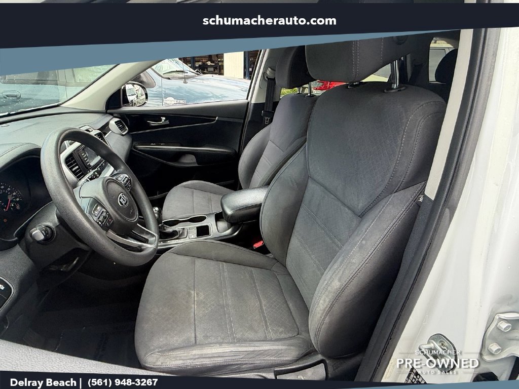 Used 2017 Kia Sorento LX FWD image 10
