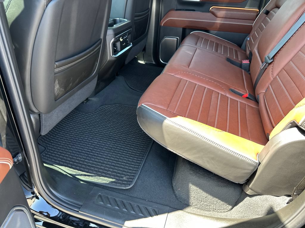 Used 2026 GMC Sierra 2500 Denali Ultimate AWD/4WD image 39