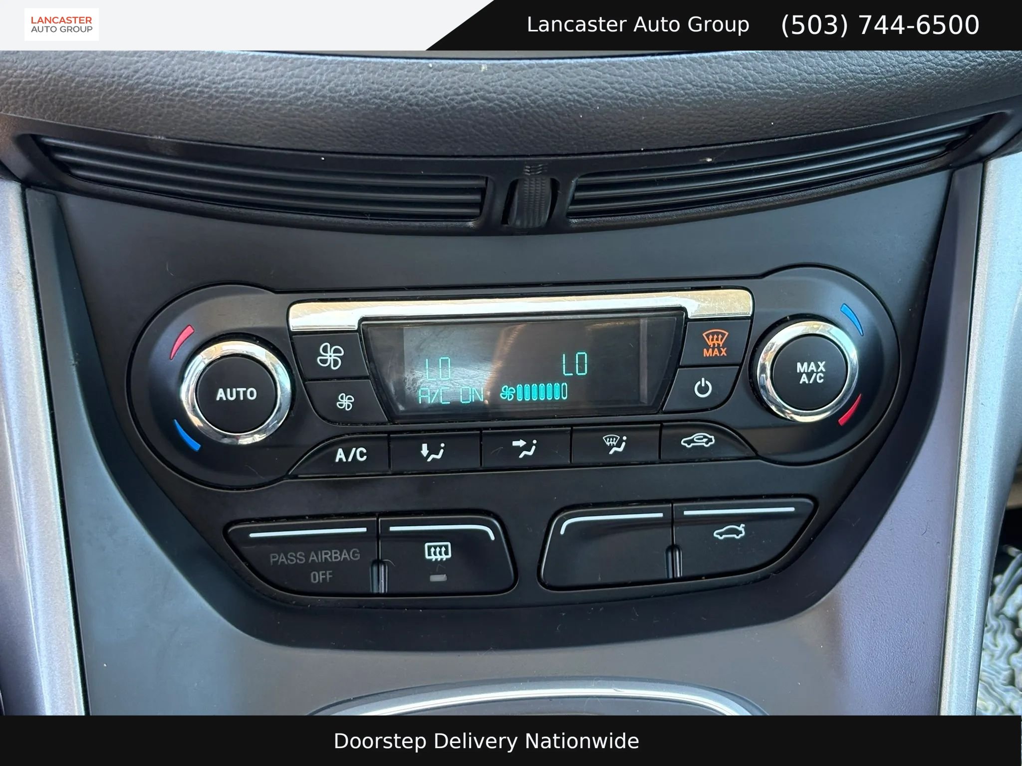 Used 2015 Ford C-MAX SE w/ Equipment Group 203A FWD image 17