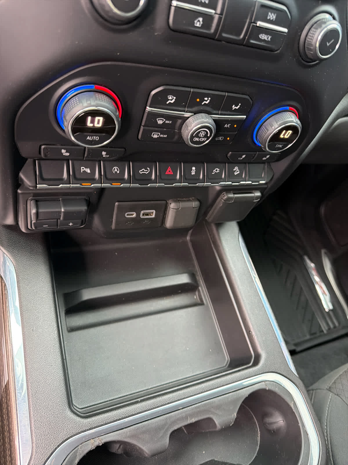 Used 2020 Chevrolet Silverado 1500 RST w/ All-Star Edition AWD/4WD image 24