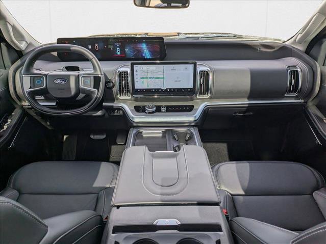 New 2025 Ford Expedition Platinum w/ Driver's Package image 15