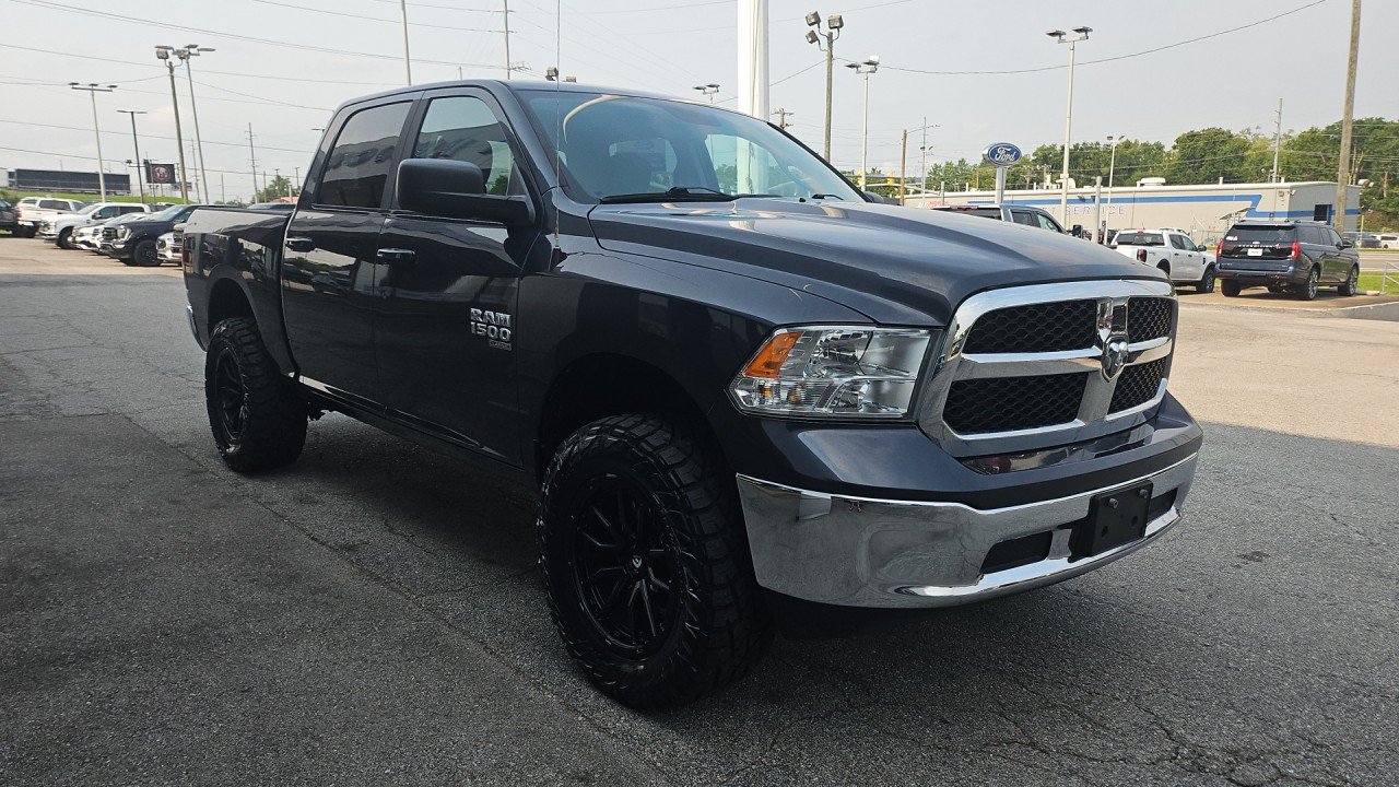 Used 2021 RAM 1500 Classic SLT AWD/4WD image 6