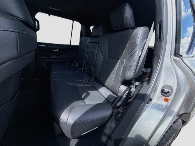 New 2026 Lexus LX 600 4WD w/ Appearance Package image 23