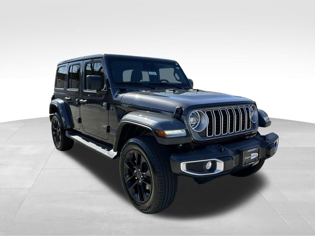 Used 2025 Jeep Wrangler Unlimited Sahara image 6
