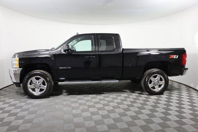 Used 2013 Chevrolet Silverado 2500 LTZ w/ LTZ Plus Package image 8
