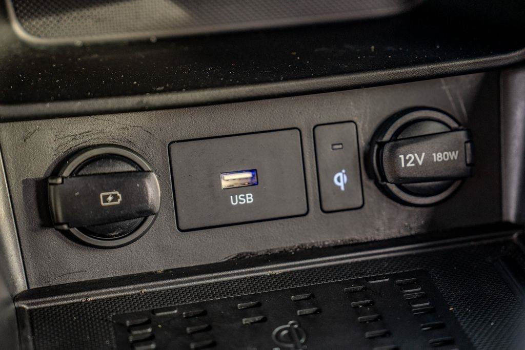Used 2022 Hyundai Kona SEL w/ Convenience Package FWD image 28