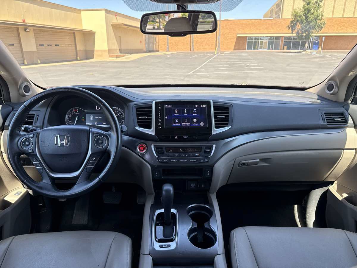 Used 2017 Honda Pilot EX-L image 16