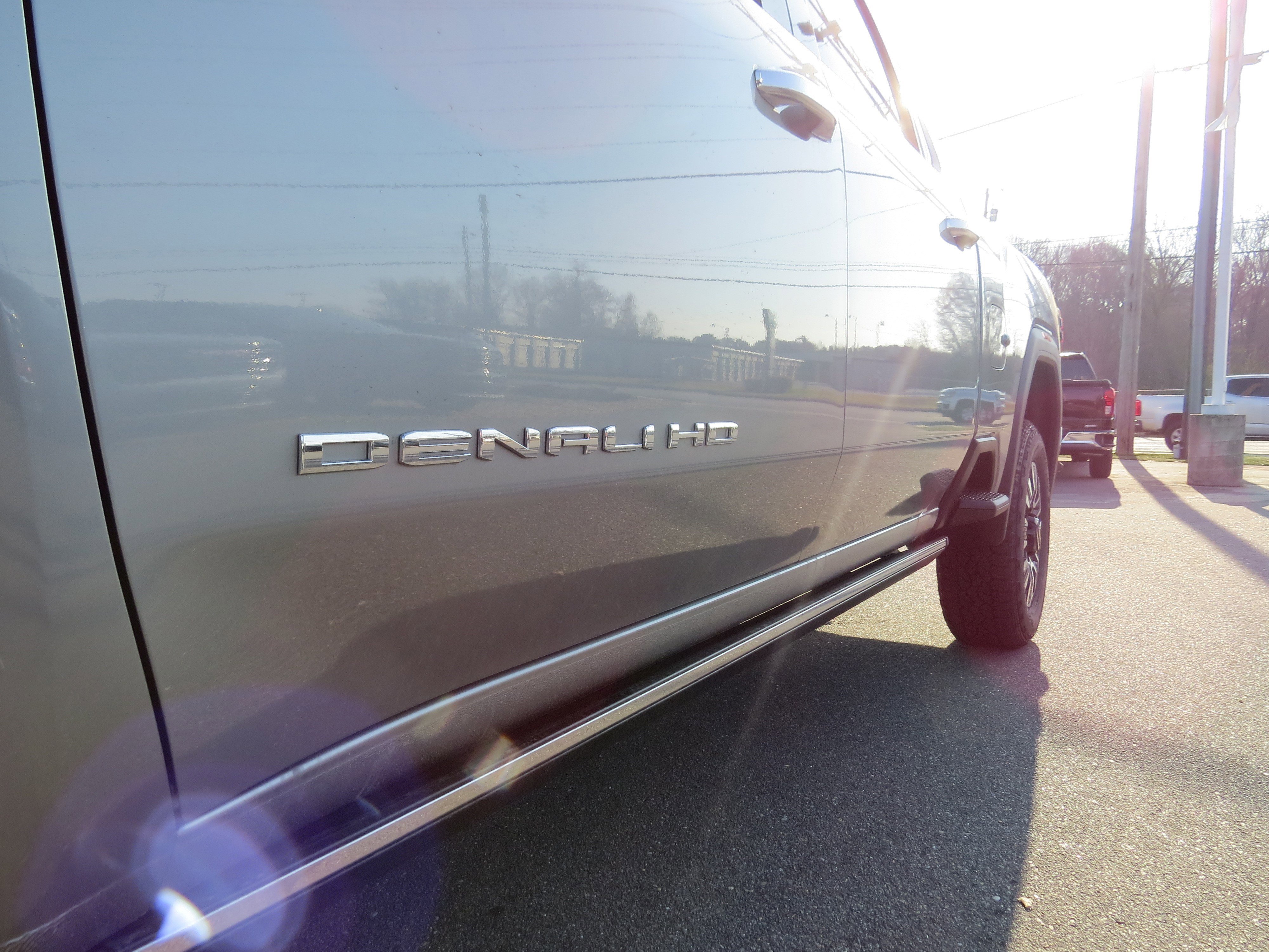 New 2026 GMC Sierra 2500 Denali Ultimate w/ Max Trailering Package image 17