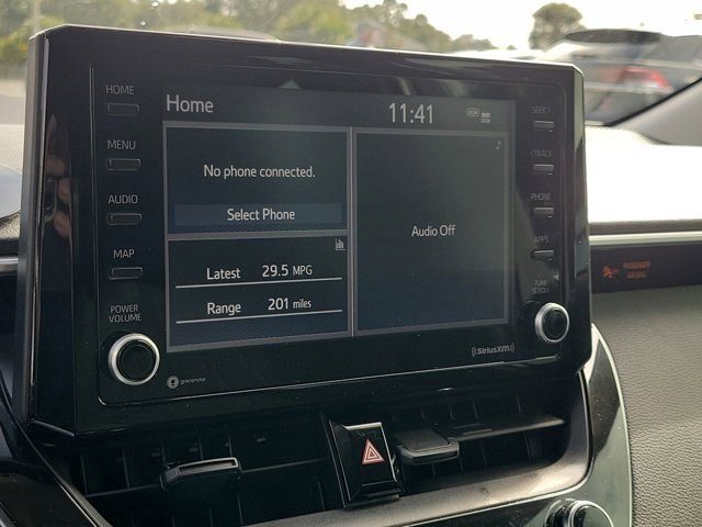 Used 2022 Toyota Corolla LE image 24